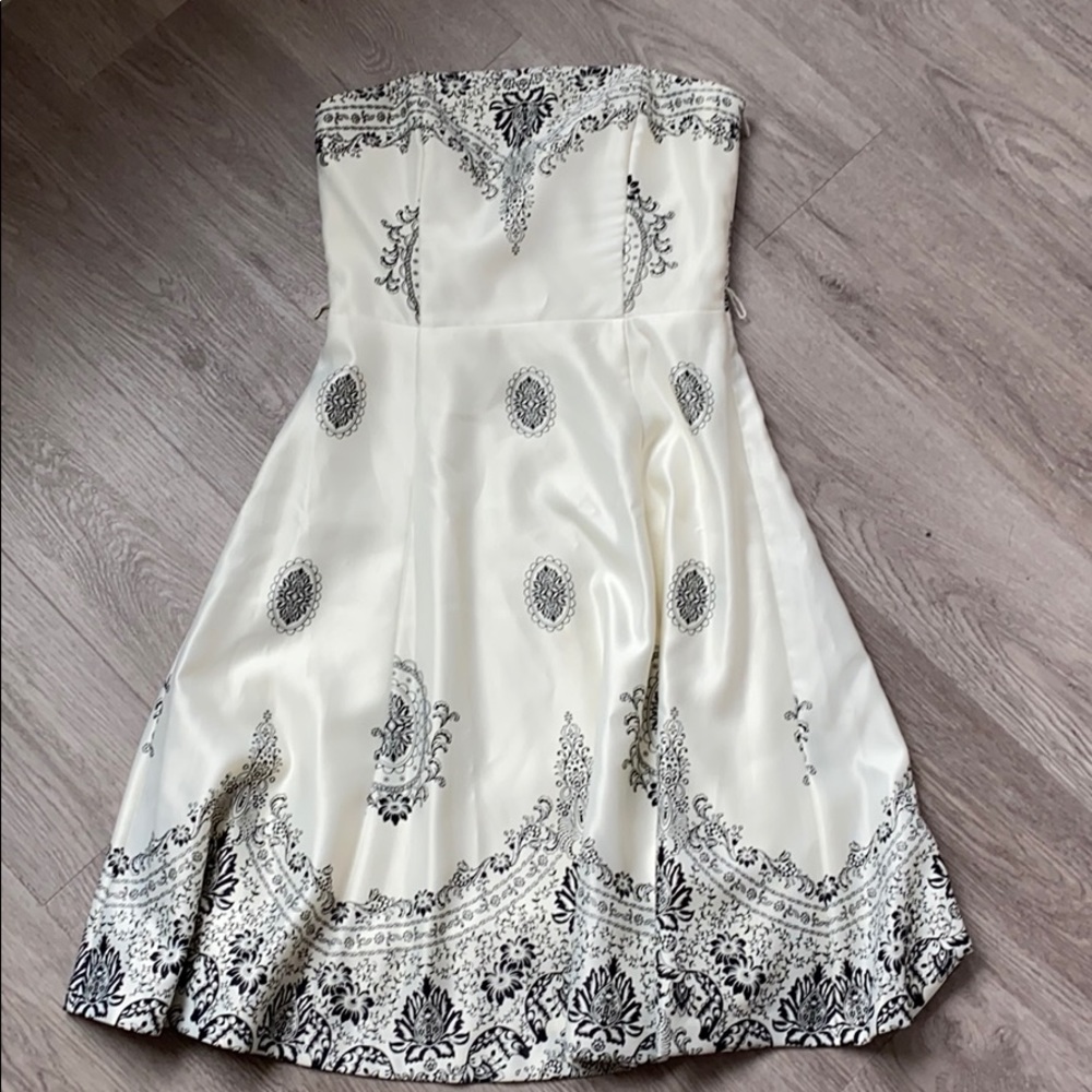 White House Black Market Dress